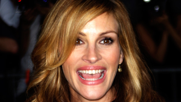 Julia Roberts Kursus Menjahit